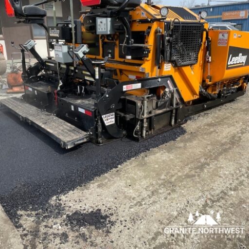 We got the right equipment for asphalt paving in San Jose